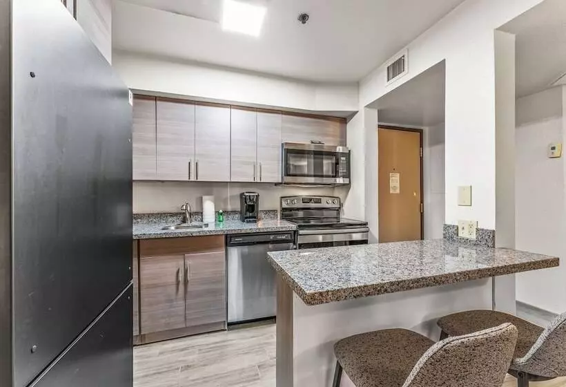 Metro Chandler Apartments