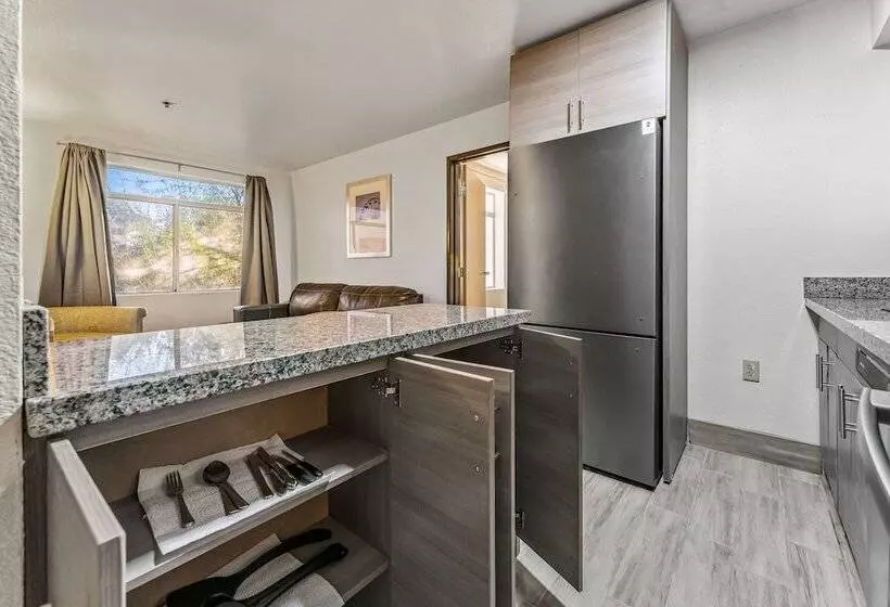 Metro Chandler Apartments