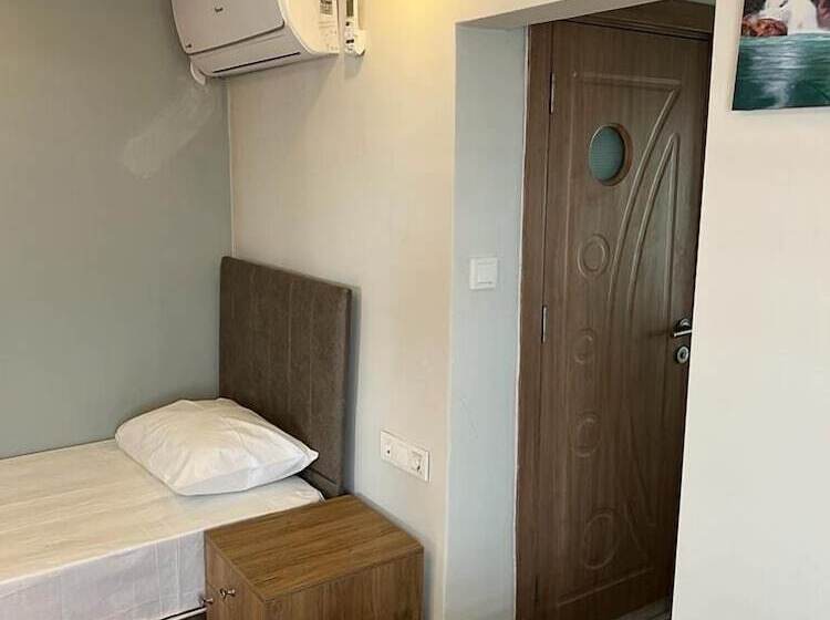 Mr Lion Kumkapı Otel