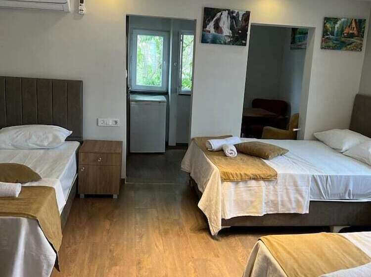 Mr Lion Kumkapı Otel