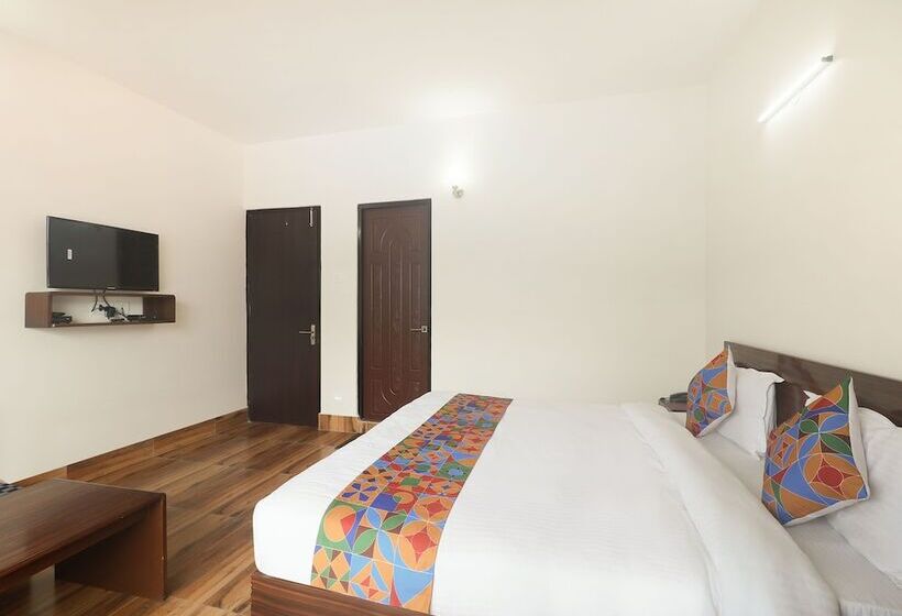 Fabhotel Kutighar Regency