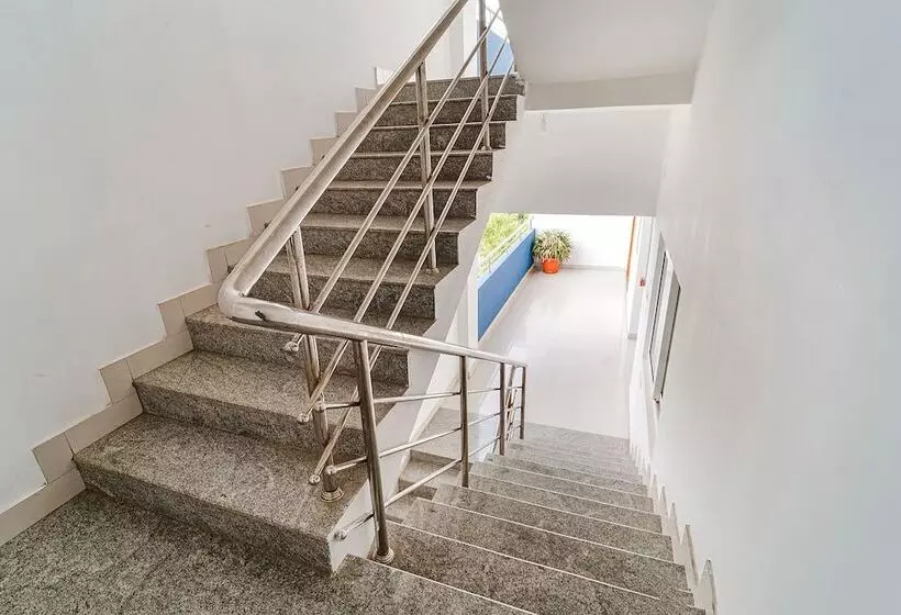 Fabhotel Virksham Thrivyn