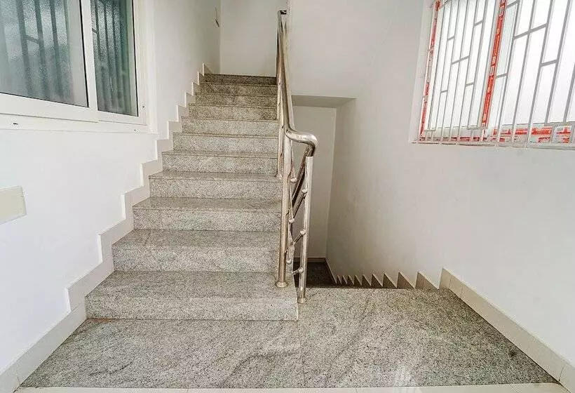 Fabhotel Virksham Thrivyn