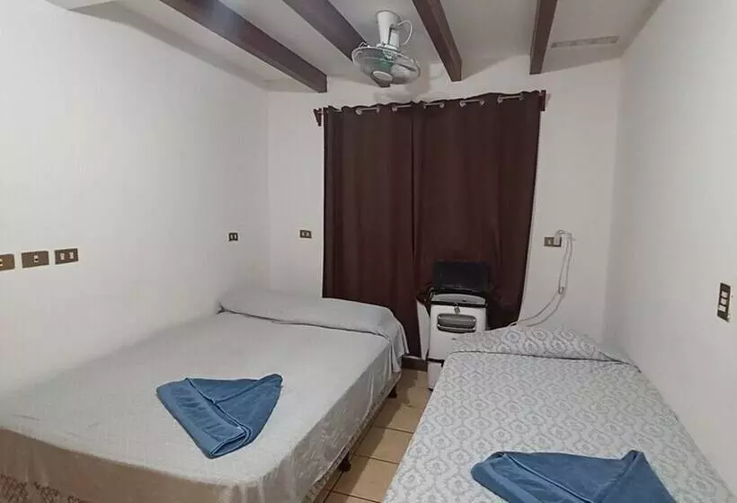 Hotelli Coco Beach Condos