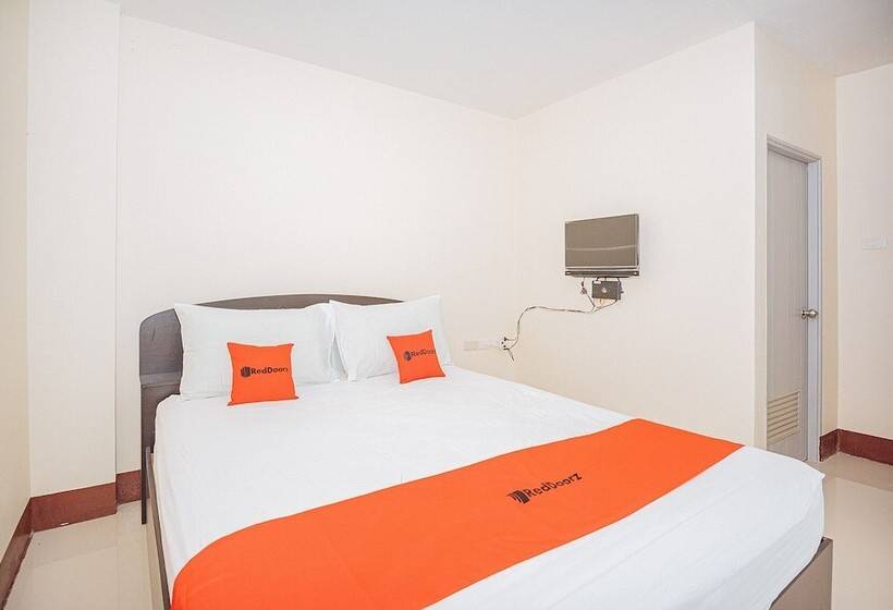 בית מלון כפרי Supatranai Home Cha Am