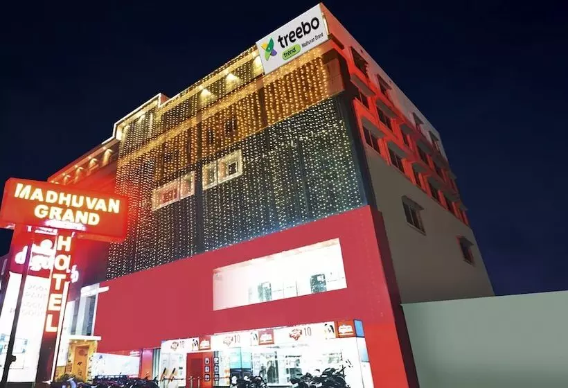 ホテル Treebo Madhuvan Grand