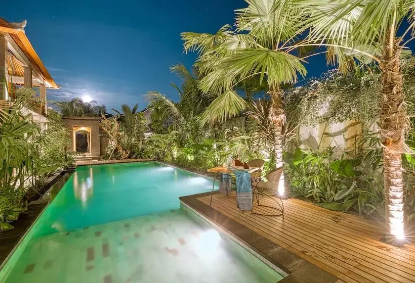 ホテル Villa Mirah Ubud