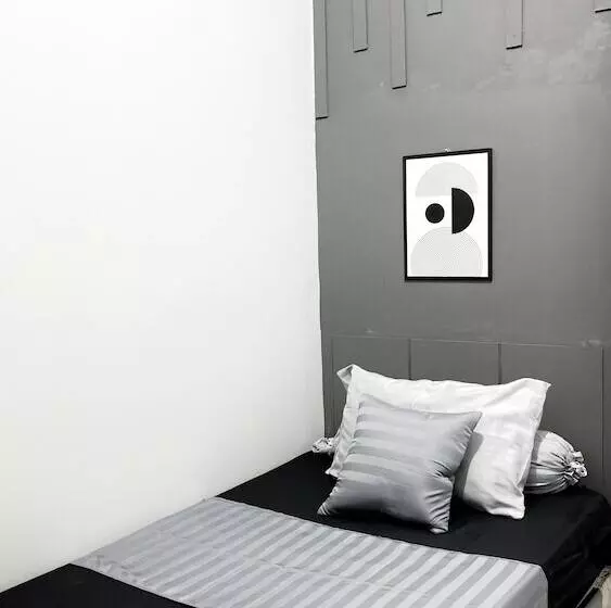 Hotel Ngekost Harian