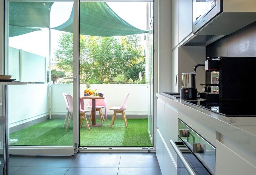 تختخواب و صبحانه Enjoy Living