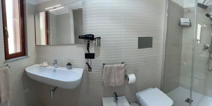 ベッドアンドブレックファースト Scala Dei Turchi Palace Suites