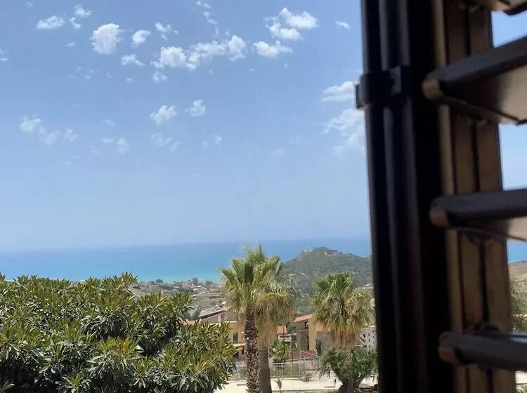 ベッドアンドブレックファースト Scala Dei Turchi Palace Suites