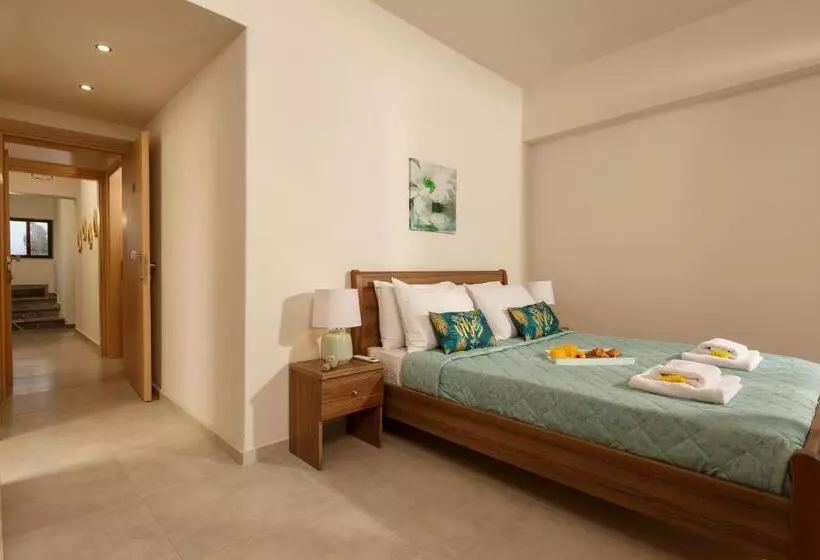 ホテル Asterion Luxury Studios Airport