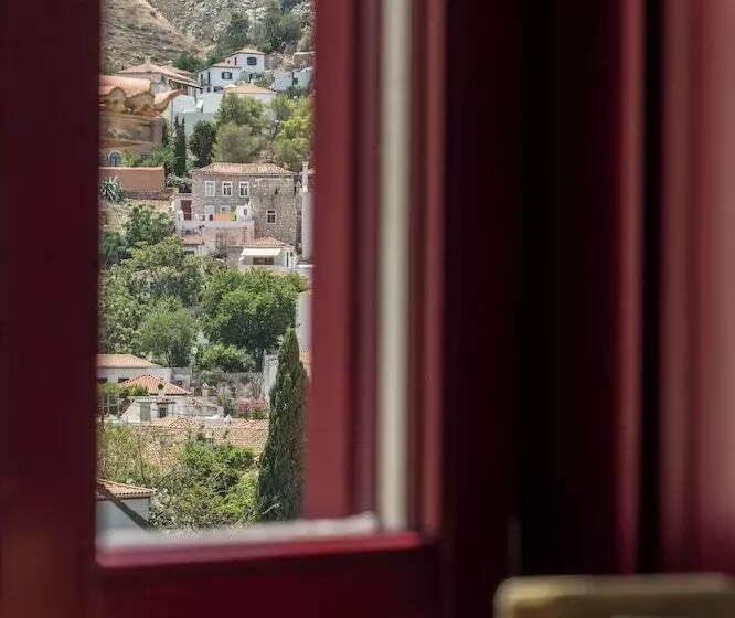 Hotelli Fos Hydra Residence