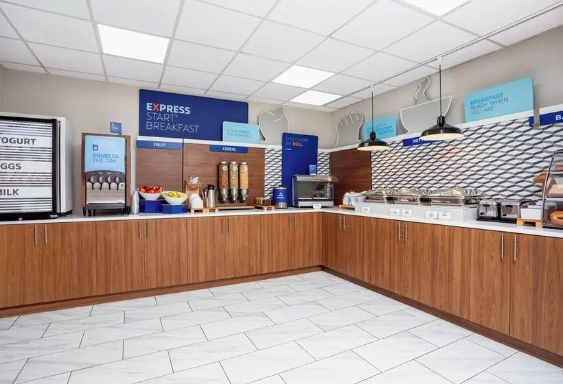 ホテル Holiday Inn Express And Suites Ormond Beach North Daytona By Ihg