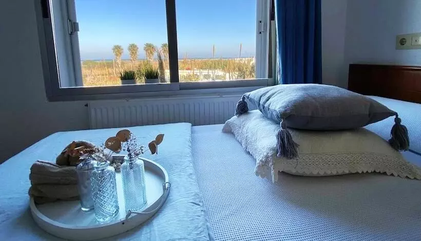 هتل Hostal Blayet