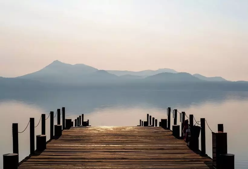 Hotelli Isla Victoria   Folk Camp