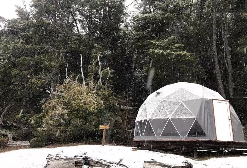 Hotelli Isla Victoria   Folk Camp