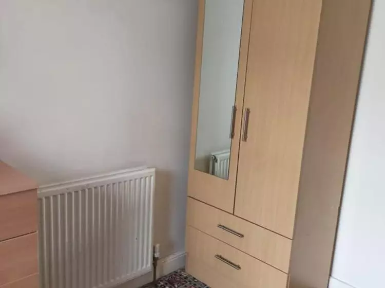 هتل Female Only Room