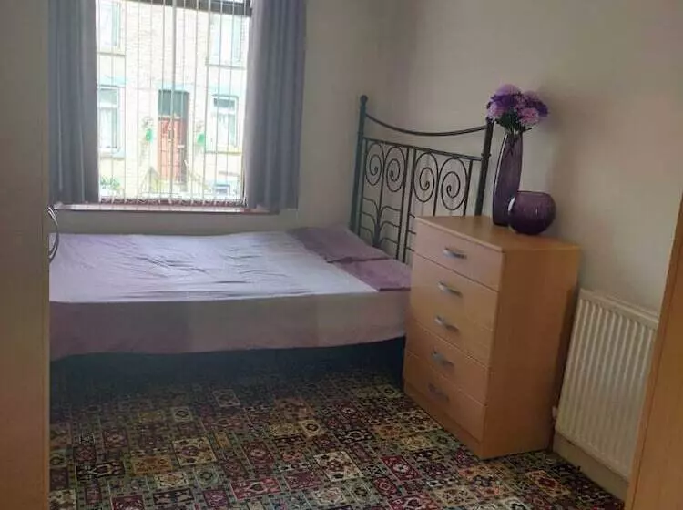 هتل Female Only Room