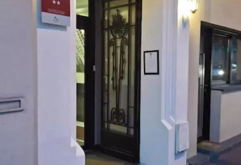 ホテル Victor Hugo