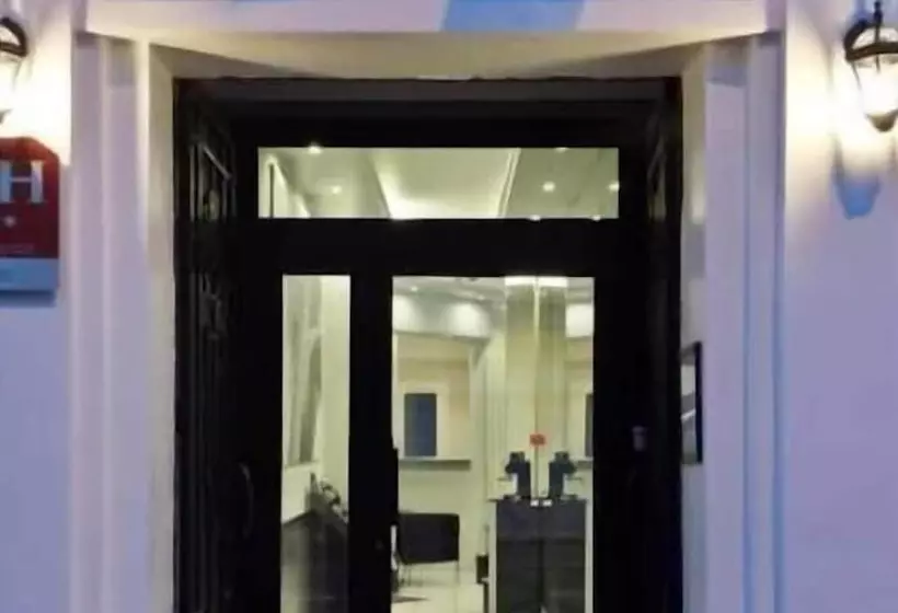 ホテル Victor Hugo