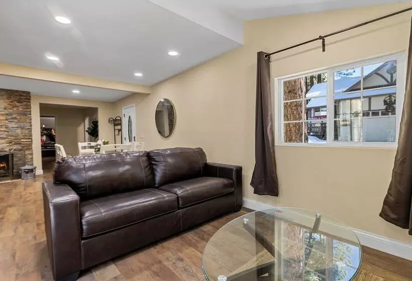 Jaybird Lodge