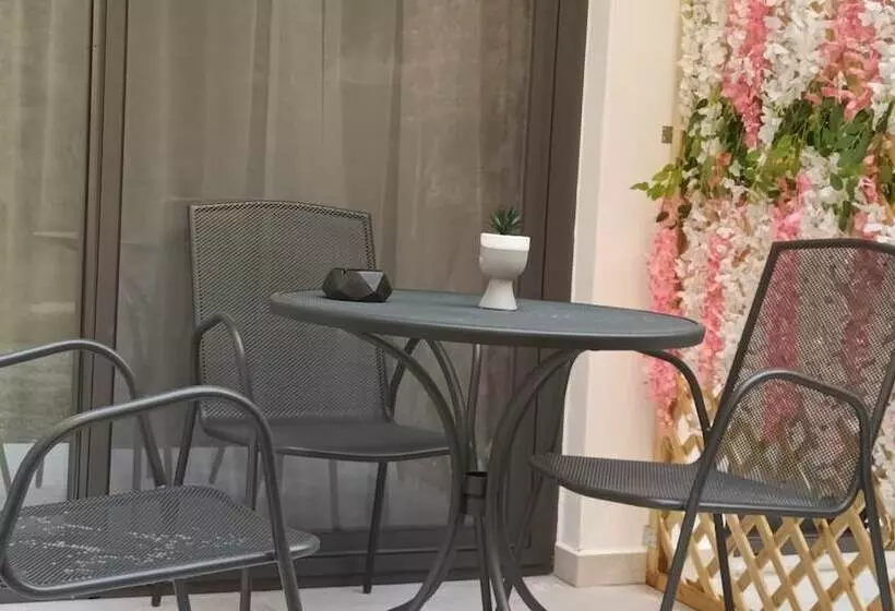 Km Luxury Apart Downtown