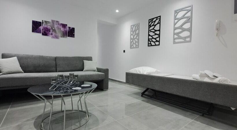 Km Luxury Apart Downtown