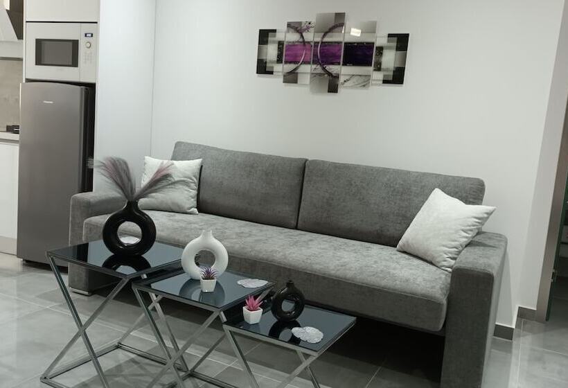 Km Luxury Apart Downtown