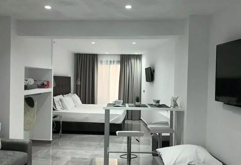 Km Luxury Apart Downtown