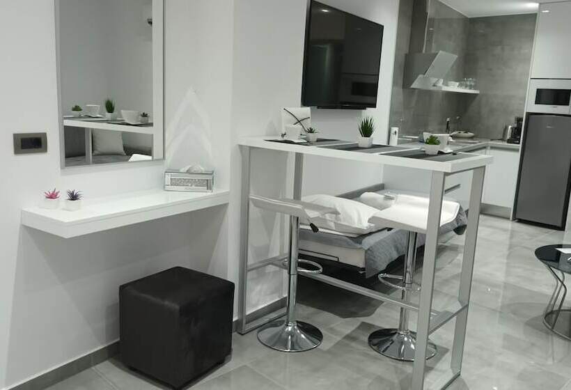 Km Luxury Apart Downtown