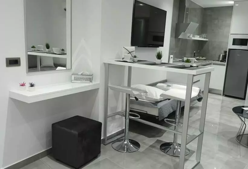 Km Luxury Apart Downtown