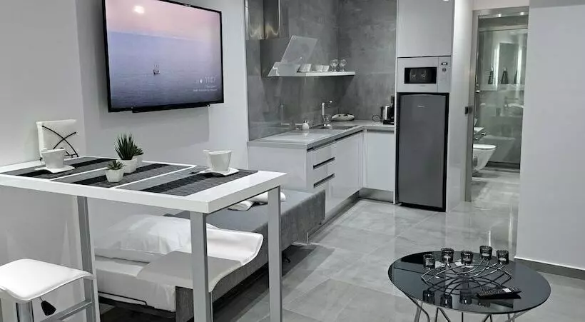 Km Luxury Apart Downtown