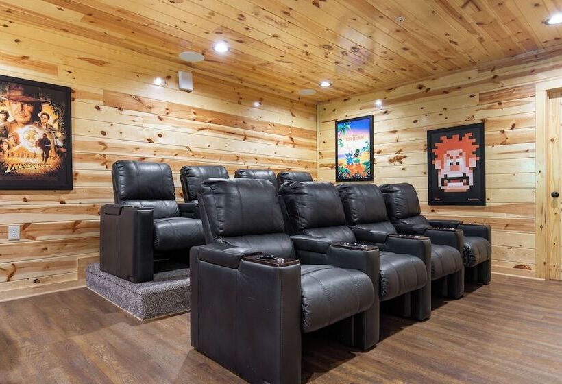 Mountain High Cinema