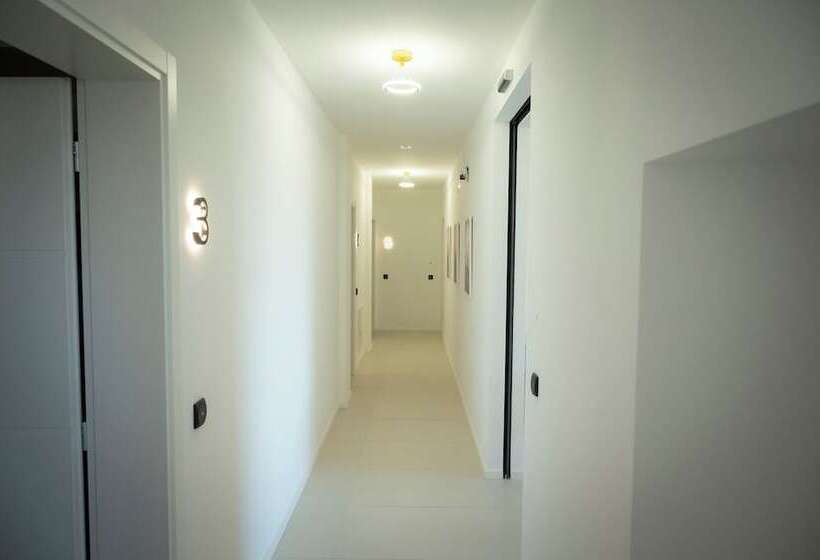 بنسيون Corte Reale Luxury B&b