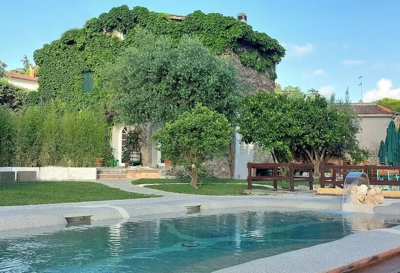 پانسیون Giardini Penelope Resort E Spa