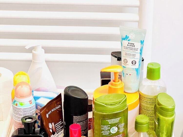 اقامتگاه 156 Av. Pasteur B1