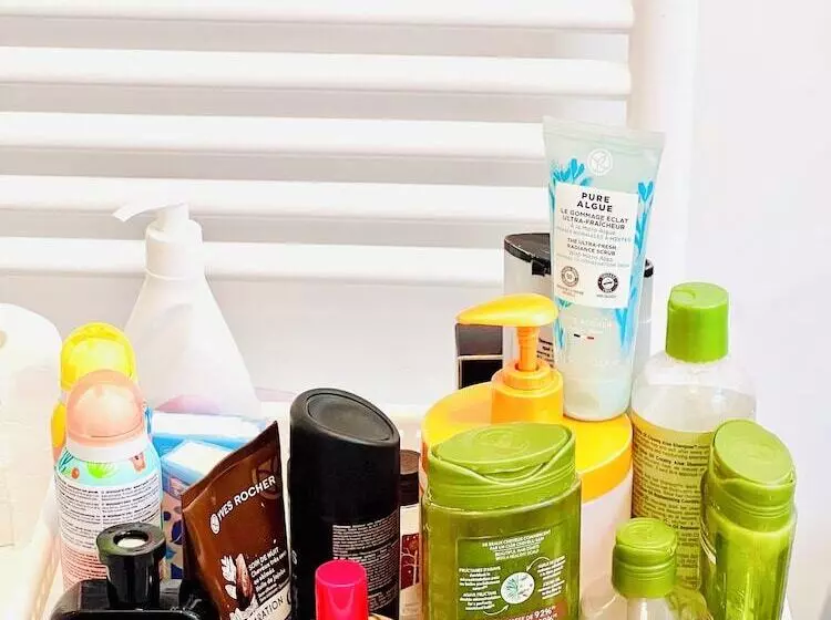 Residenssi 156 Av. Pasteur B1