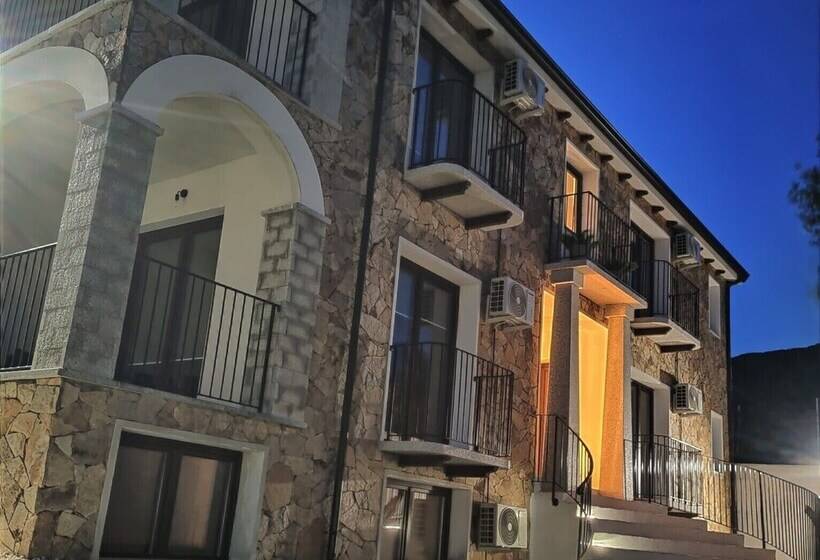 レジデンス Suite Apartments I4mori Porto Pino