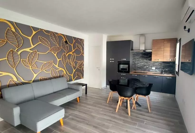 Residenssi Suite Apartments I4mori Porto Pino