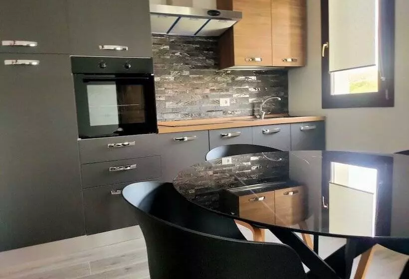 Residenssi Suite Apartments I4mori Porto Pino