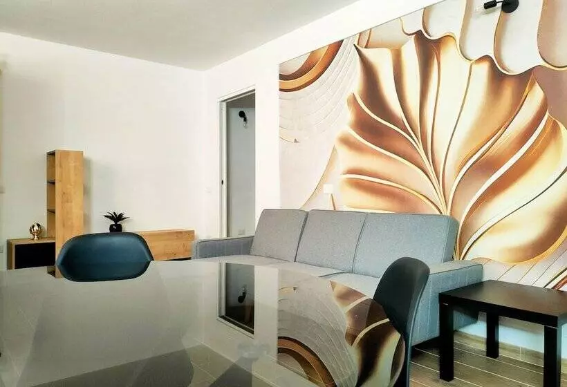 Residenssi Suite Apartments I4mori Porto Pino