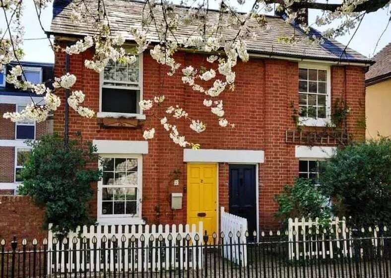 レジデンス Victorian Cottage Writers Retreat