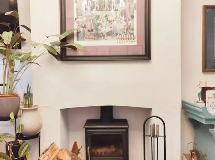 レジデンス Victorian Cottage Writers Retreat