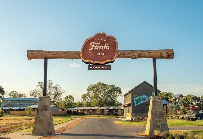 Resort Camp Fimfo Waco