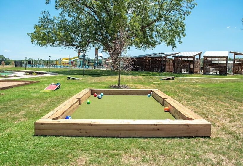 Resort Camp Fimfo Waco