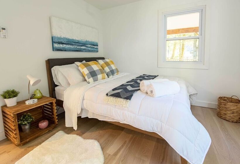 Smallwood Oasis W/ 2 Bikes & Private Hot Tub!