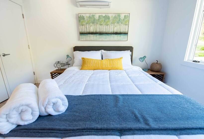 Smallwood Oasis W/ 2 Bikes & Private Hot Tub!