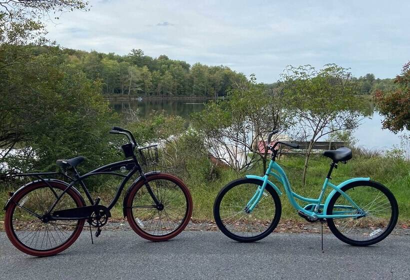 Smallwood Oasis W/ 2 Bikes & Private Hot Tub!