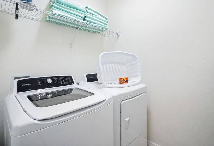 8032 Oak Shadow Court